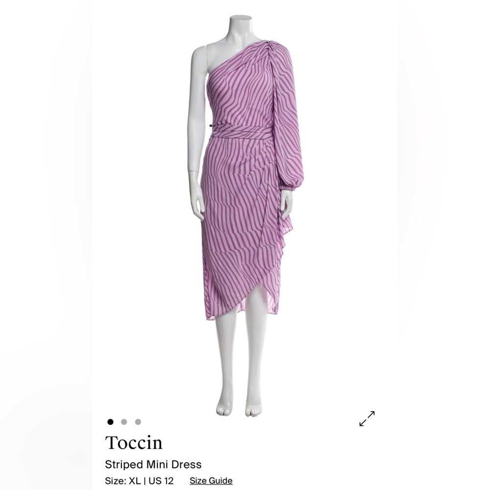 Toccin Lilac One-Shoulder Asymmetrical Midi Dress Fits fits like 10/12